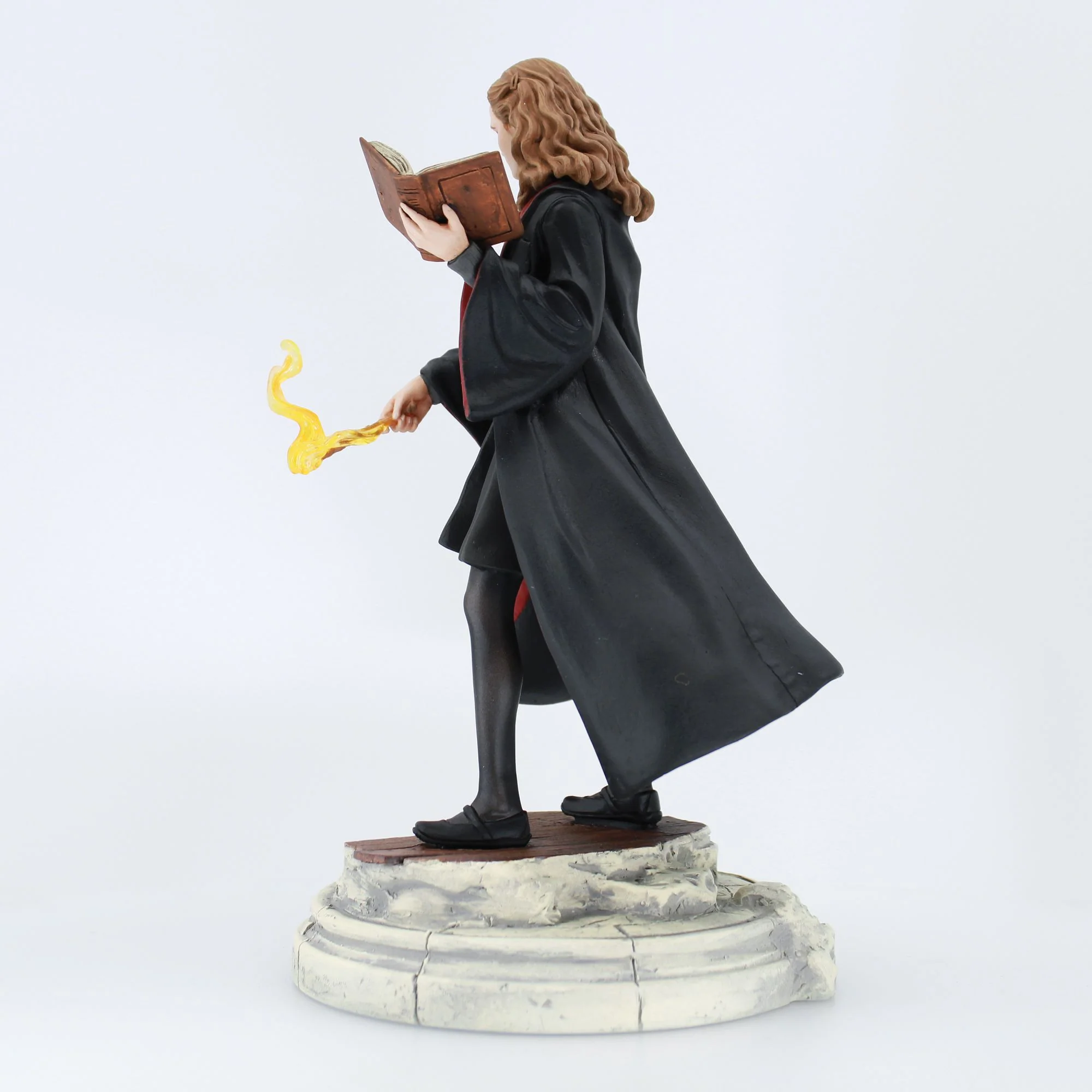 Hermione Granger Sixth Year Figurine - Image 4