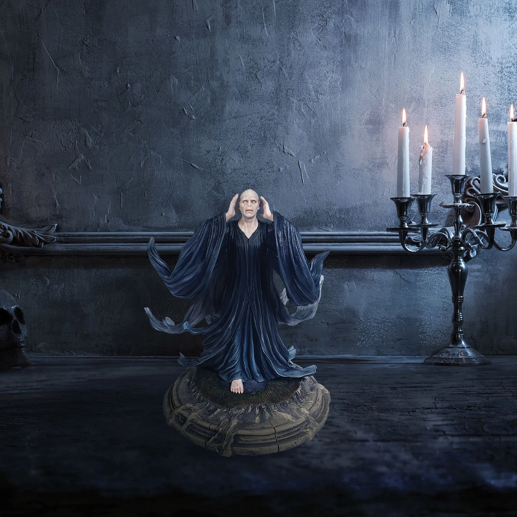 Lord Voldemort Figurine by Wizarding World of Harry Potter - Image 4