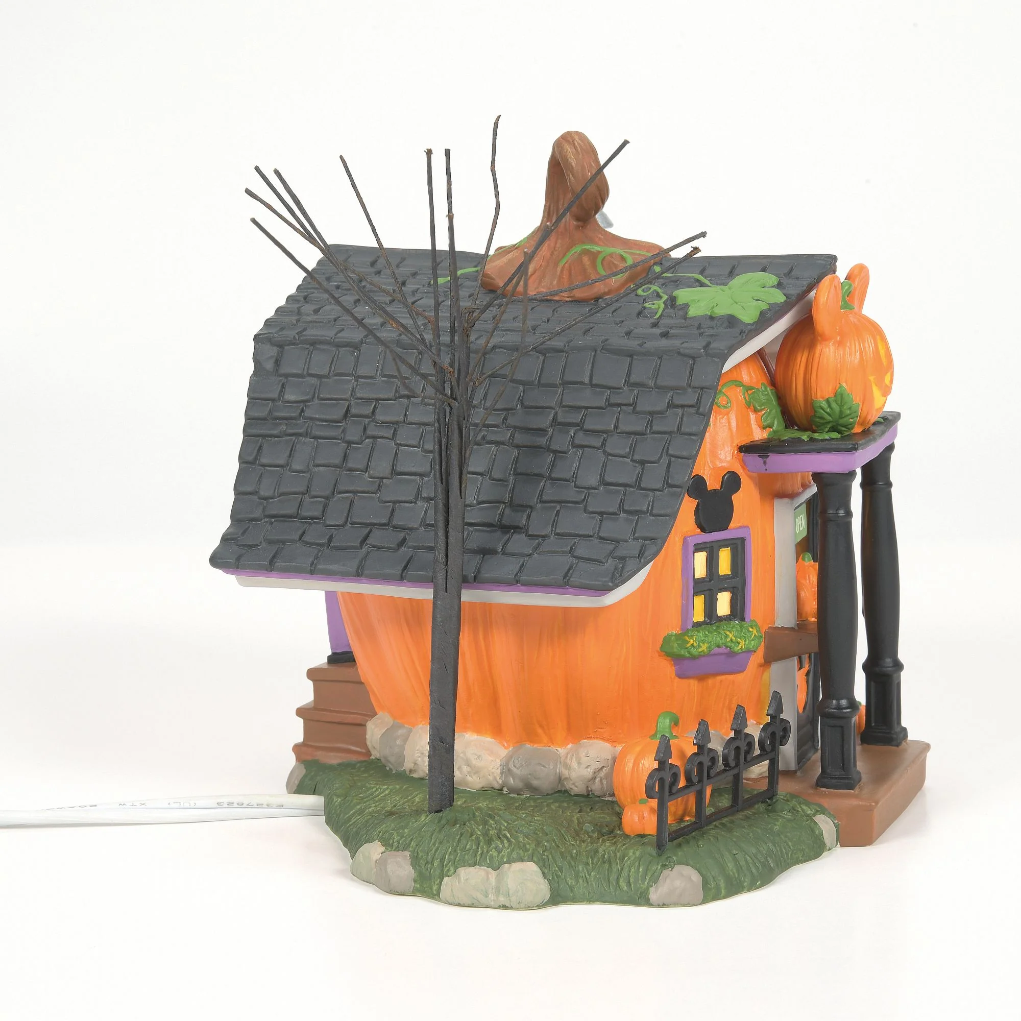 Pumpkintown Carving Studio - Disney Village by D56 - Image 3