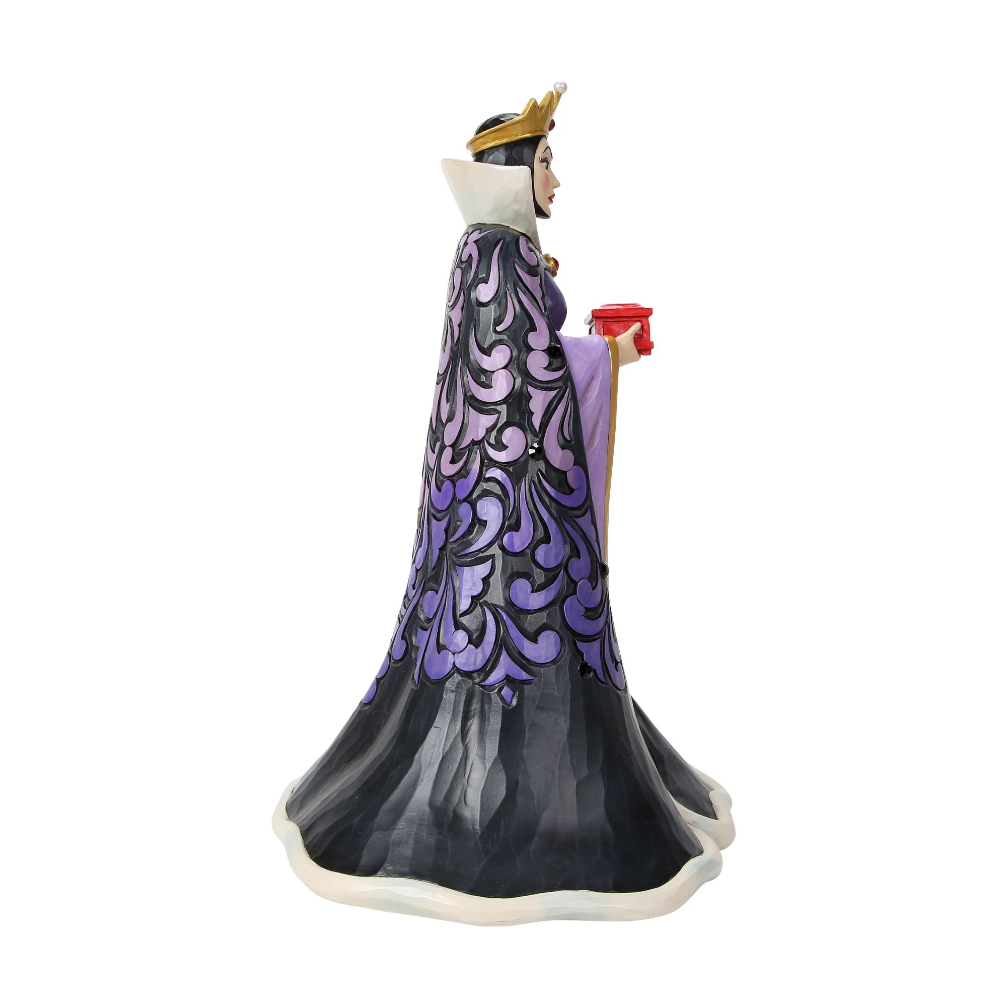 The Queen Deluxe Figurine - Image 4