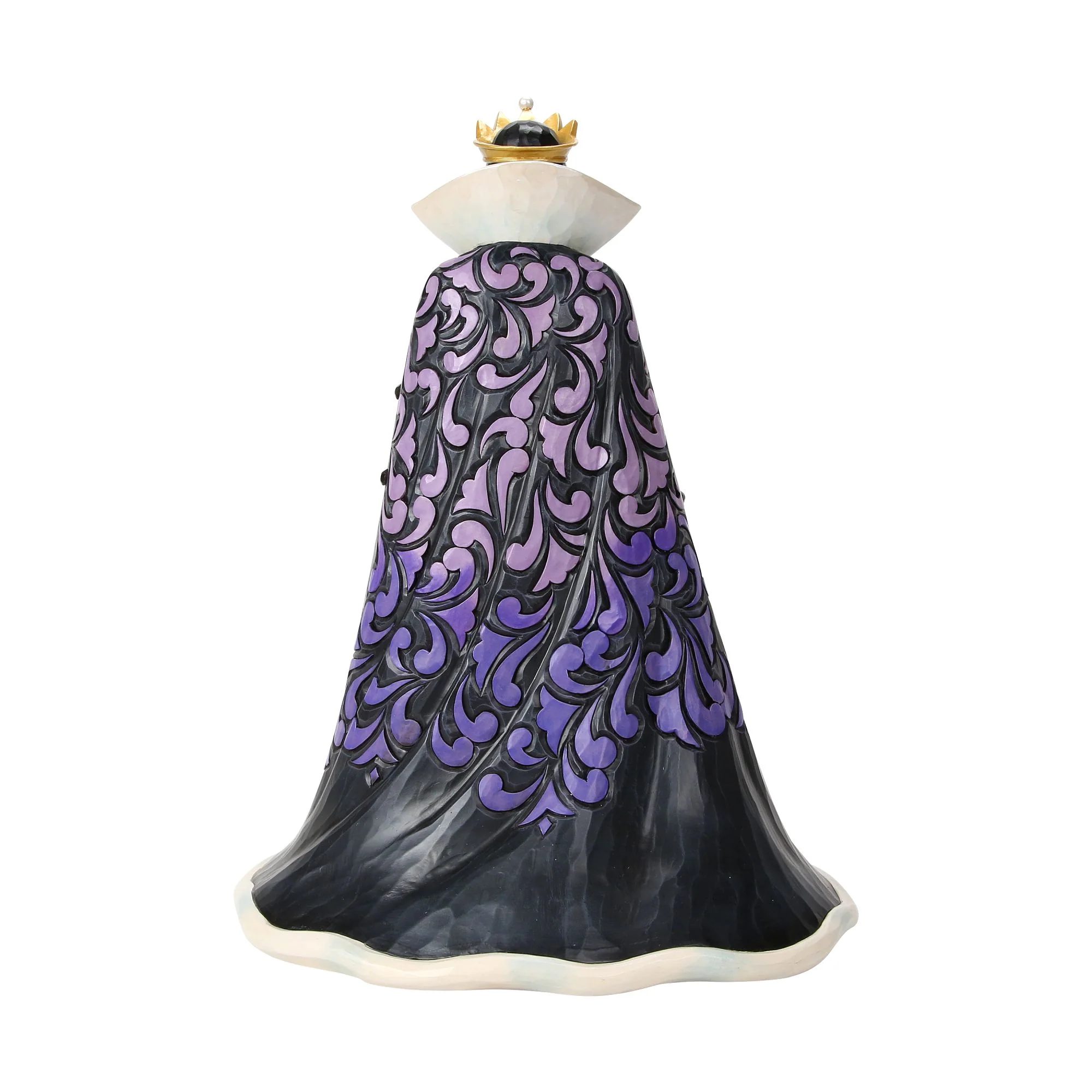 The Queen Deluxe Figurine - Image 6