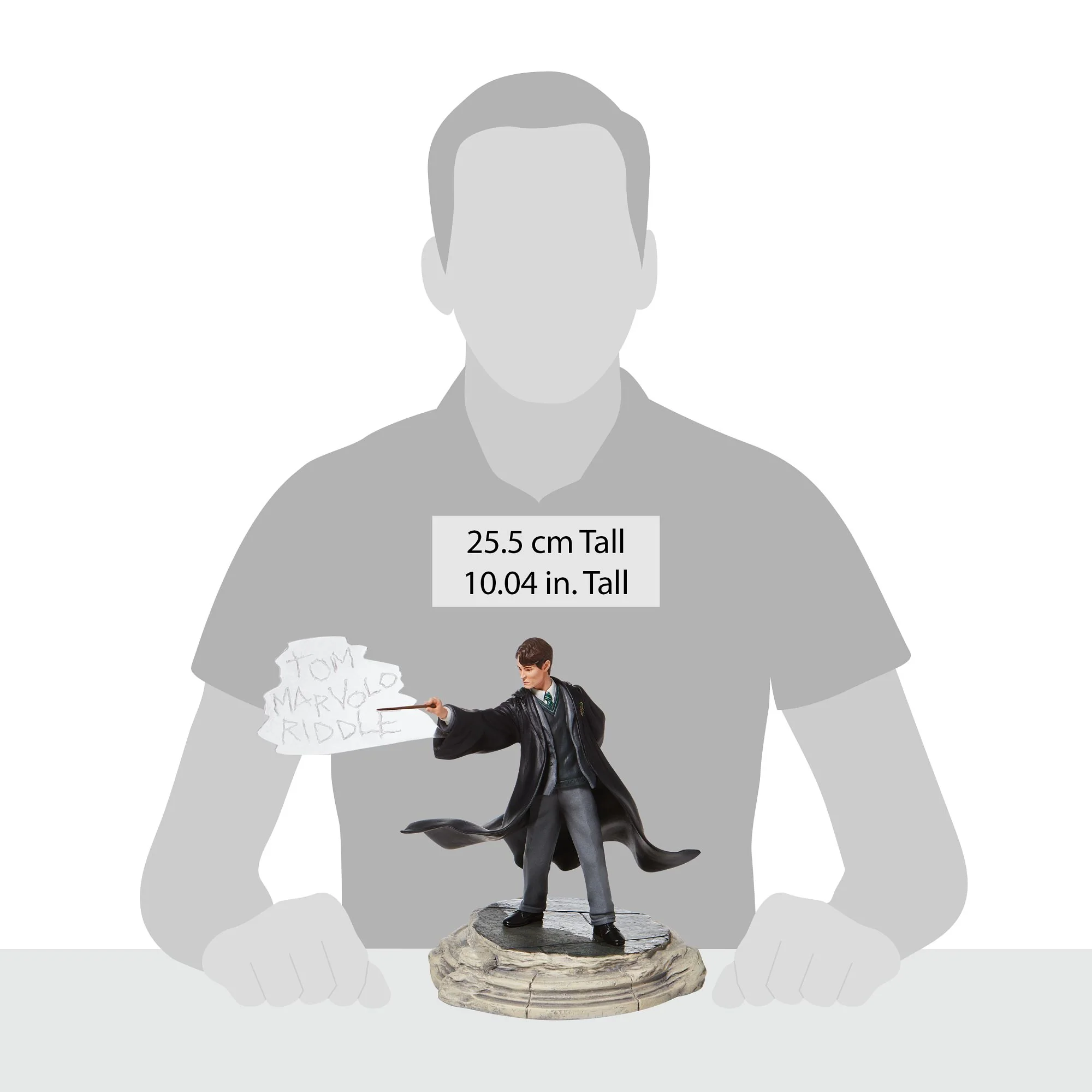 Tom Riddle Figurine - The Wizarding World of Harry Potter - Image 13